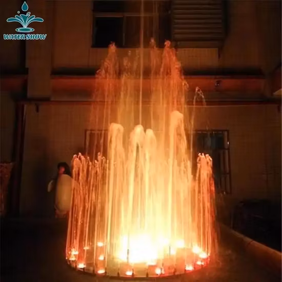 Für die Verwendung im Hausgarten oder im quadratischen kleinen Wasserbrunnen mit Musik und Tanz im Freien